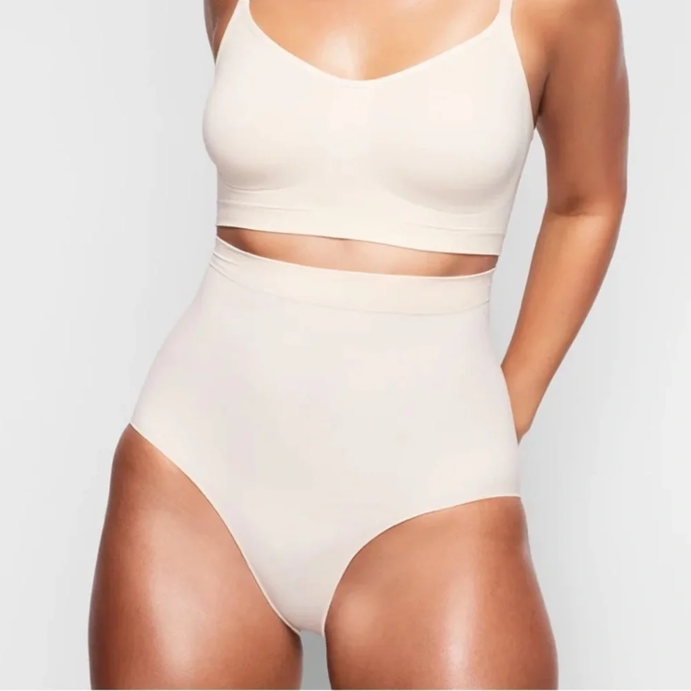 SKIMS Cream Intimates Panties spanx